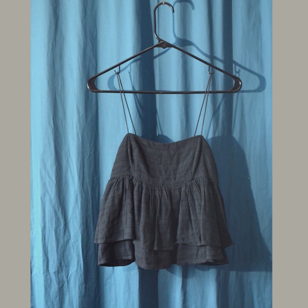 Black UO Olivia Tiered Ruffle Babydoll Top - XS